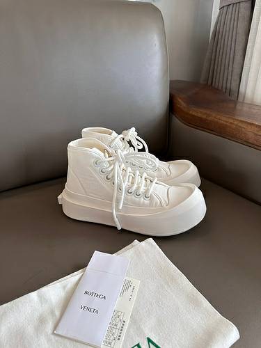 Picture of Bottega Veneta Shoes Men _SKUfw141717142fw